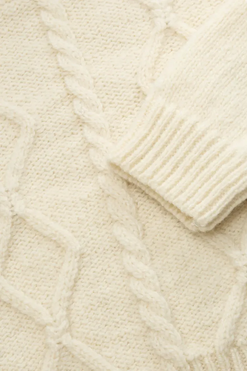 Sigga jumper offhvite - Skall Studio