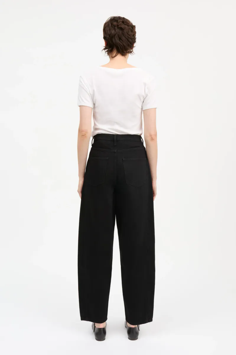 Bille barrel jeans - Black - Skall Studio