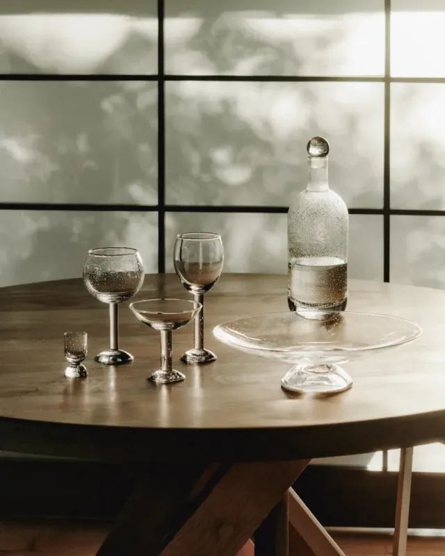 BUBBLE GLASS CHAMPAGNE COUPE - Louise Roe
