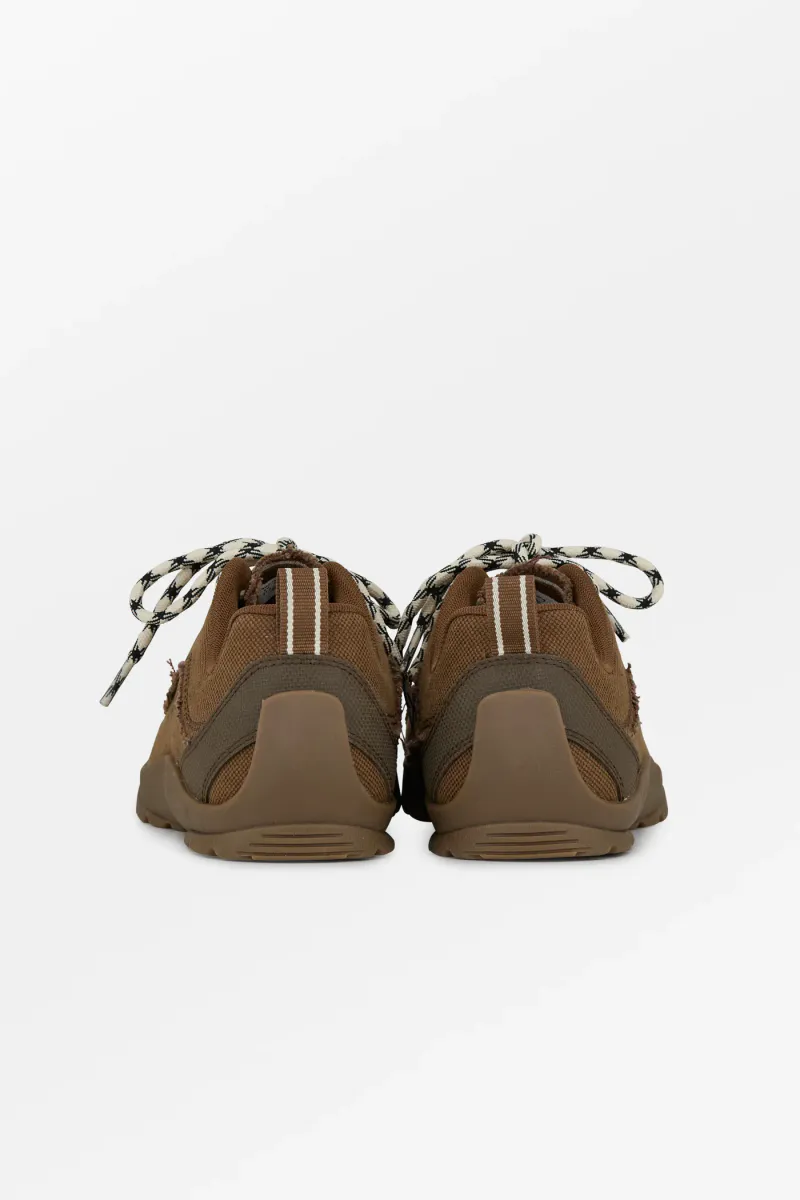 JASPER SPLIT W-SKALL - Brown - Skall Studio